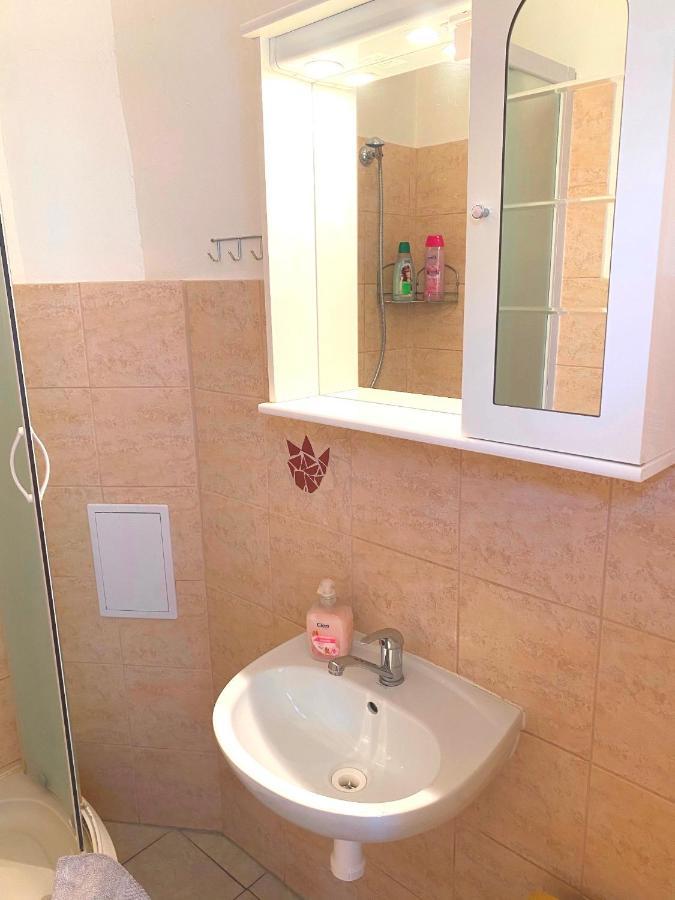 Apartman Flora Olomouc Exteriör bild