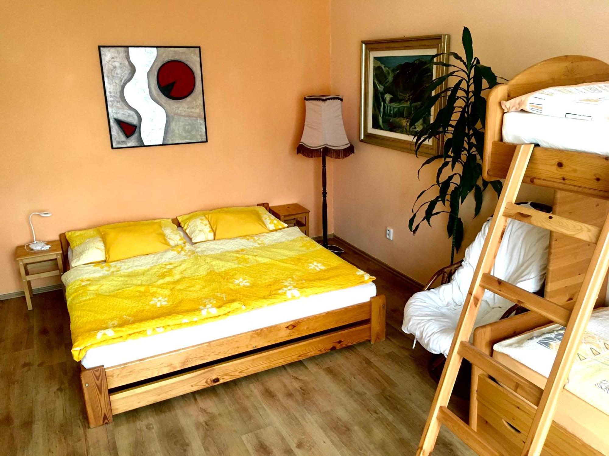 Apartman Flora Olomouc Exteriör bild